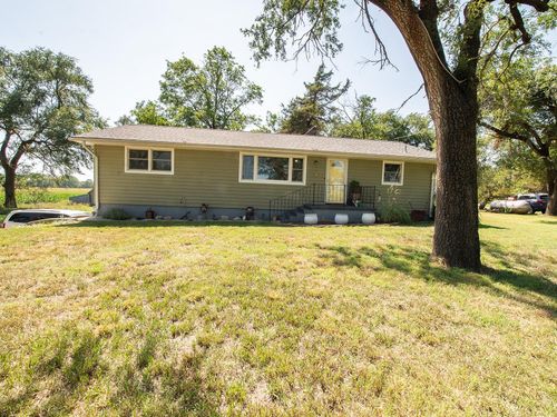 1461 Indigo, Hillsboro, KS, 67063-8095 | Card Image