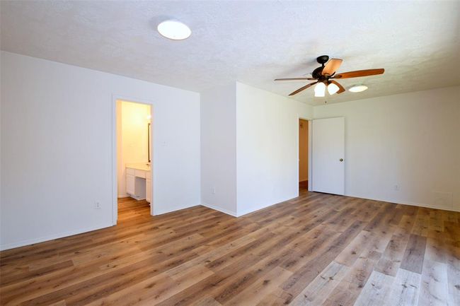 18811 Pine Trace Ct, House other with 3 bedrooms, 2 bathrooms and 2 parking in Humble TX | Image 34