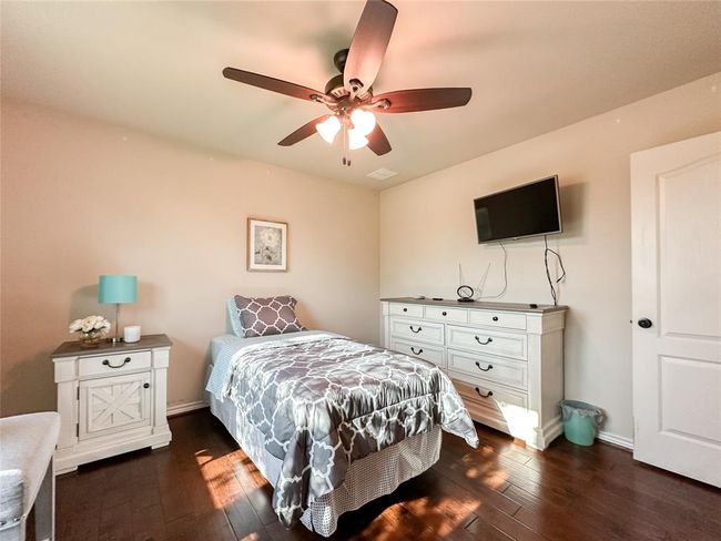 2818 Rustic Wood Ln, House other with 3 bedrooms, 2 bathrooms and 2 parking in Rosharon TX | Image 25
