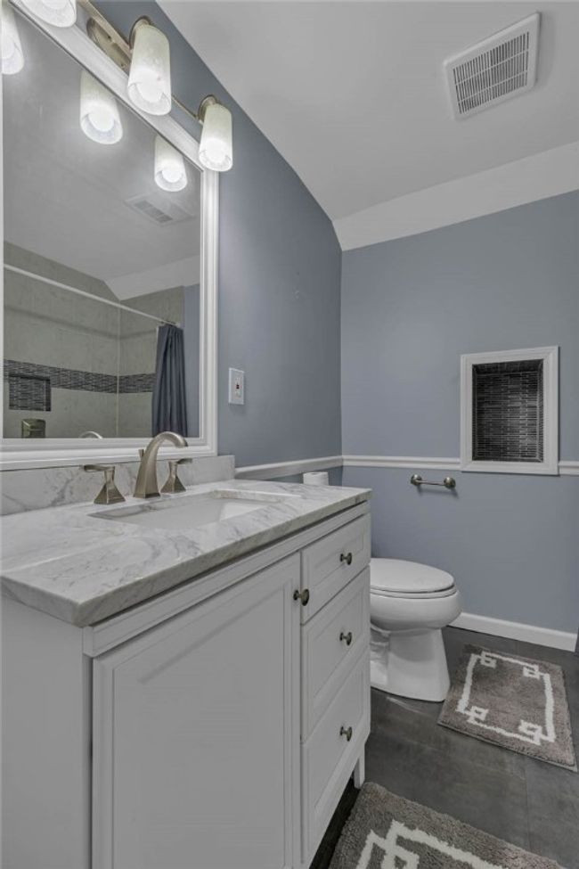 3945 Tuscarawas Rd, House other with 3 bedrooms, 3 bathrooms and 4 parking in Brighton Twp PA | Image 21
