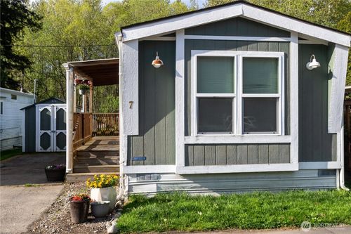 7-105 E Cox, Arlington, WA, 98223 | Card Image