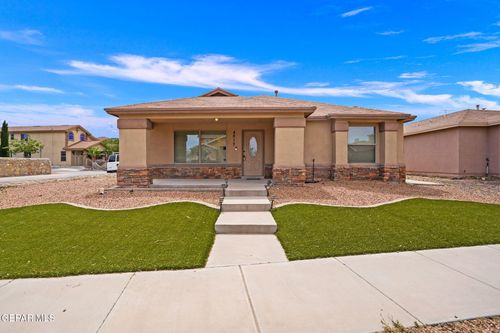 4017 Hueco Valley Dr, El Paso, TX, 79938-5238 | Card Image