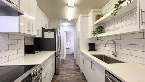 {{alt}} | Card Image