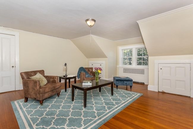 204 Ridge St, House other with 6 bedrooms, 4 bathrooms and 12 parking in Millis MA | Image 28