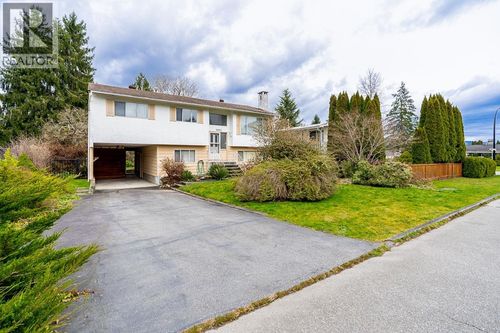 22967 Storey Avenue, Maple Ridge, BC, V2X3V9 | Card Image