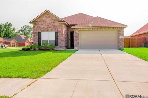17555 Feather Ridge Dr, Prairieville, LA, 70769-6025 | Card Image