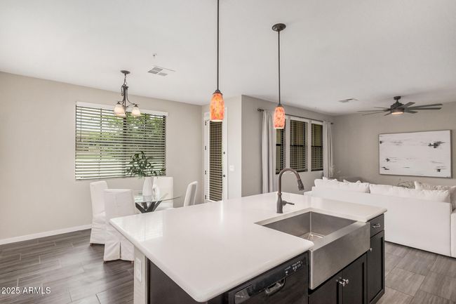 137 - 3900 E Baseline Rd, Townhouse with 3 bedrooms, 3 bathrooms and null parking in Phoenix AZ | Image 10