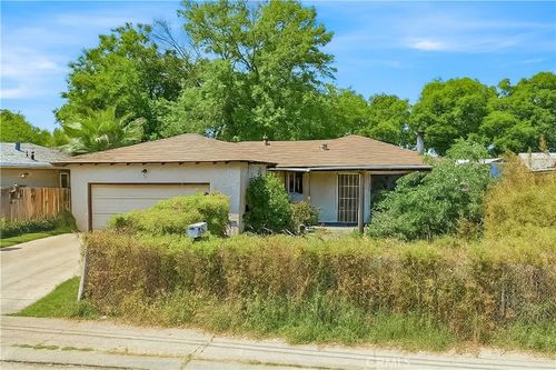 1905 Muncy Dr, Modesto, CA, 95350-2634 | Card Image