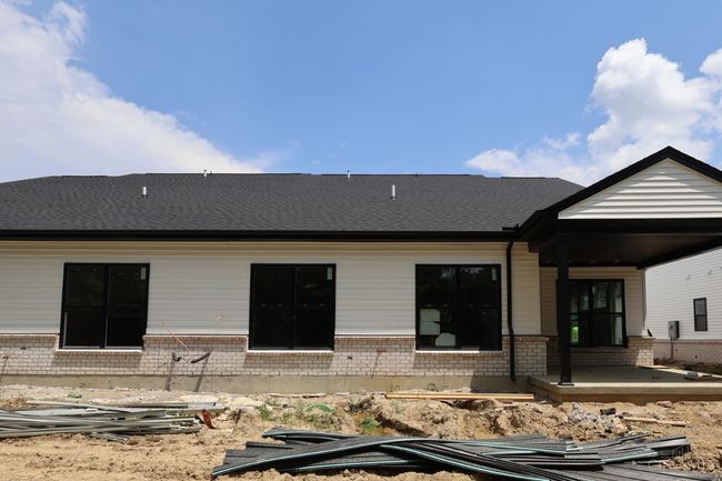 5717 White Pine Ln, House other with 3 bedrooms, 3 bathrooms and null parking in Fairfield Twp OH | Image 6