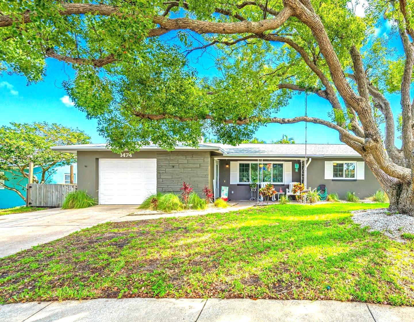 Plateau Rd, Clearwater, FL 33755