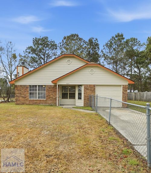 735 Kadi Ln, Hinesville, GA, 31313-5285 | Card Image