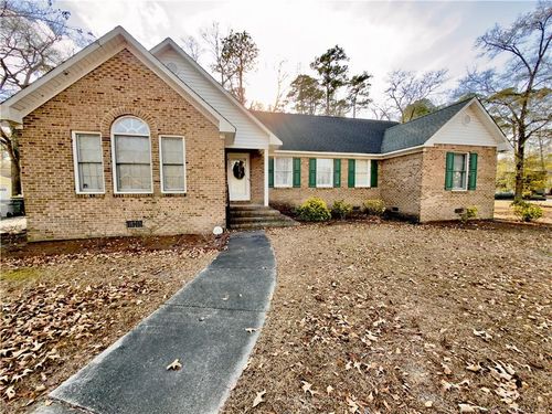 3025 Princeton St, Lumberton, NC, 28360-9062 | Card Image