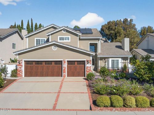 7405 Loma Vista Rd, Ventura, CA, 93003-2509 | Card Image