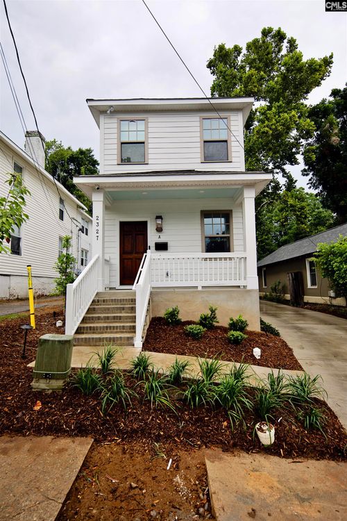 2327 Stark St, Columbia, SC, 29205-1065 | Card Image