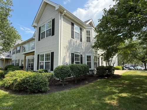 239 Marcia Way, Bridgewater, NJ, 08807-5680 | Card Image
