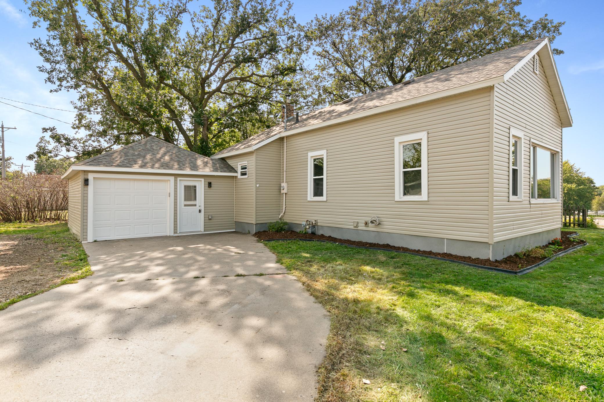 4th Ave, Little Falls, MN 56345