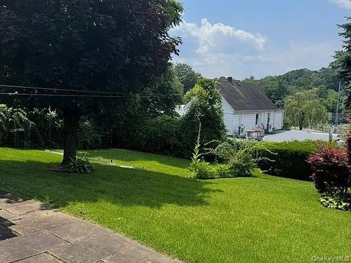 1-295 Columbus Ave, West Harrison, NY, 10604-2137 | Card Image