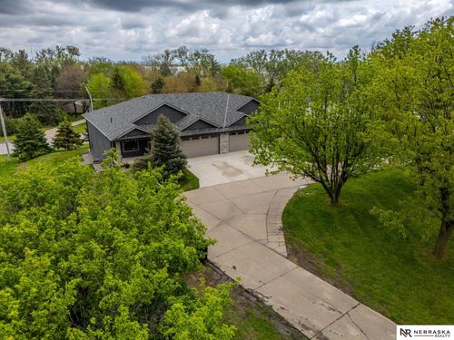 1308 Maple Dr, Blair, NE, 68008-2276 | Card Image