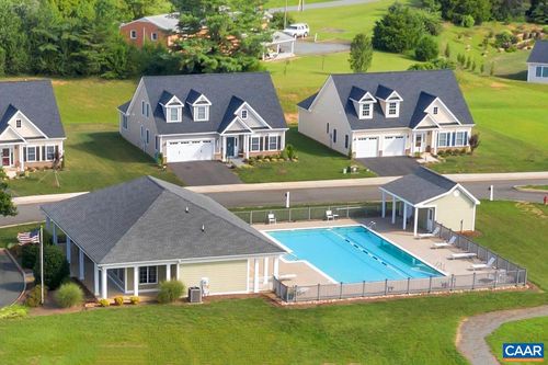 82 Crape Myrtle Dr, PALMYRA, VA, 22963-3173 | Card Image