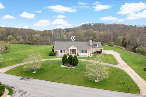101 Majestic Dr, Mars, PA, 16046-2145 | Card Image