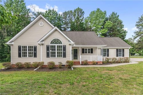 1311 Dogwood Dr, Gibsonville, NC, 27249-8703 | Card Image