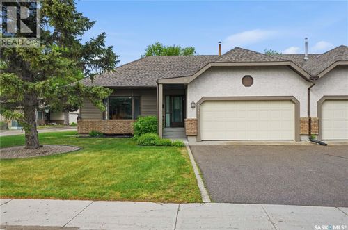 3344 Woodhams Dr, Regina, SK, S4V2R1 | Card Image
