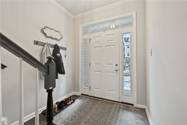 And a nice place to greet guests!! | Image 18