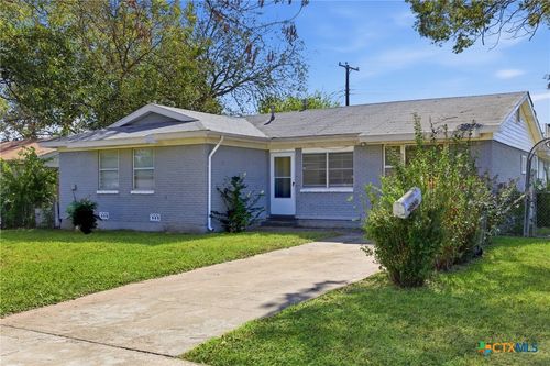 3300 Lake Travis Ave, Killeen, TX, 76543-3707 | Card Image