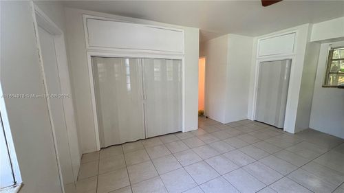 1022 Ne 82nd Ter, Miami, FL, 33138-4136 | Card Image