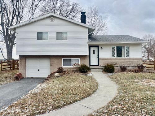 1139 N Stadium Rd, Oregon, OH, 43616-1415 | Card Image