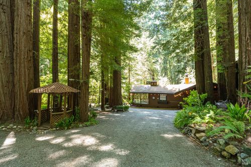 7001 Lucas Valley Rd, Nicasio, CA, 94946-9718 | Card Image