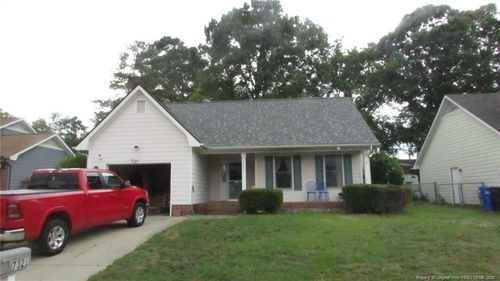 7321 Tollhouse Dr, Fayetteville, NC, 28314-1288 | Card Image