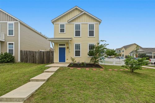 450 Ferrule Dr, Kyle, TX, 78640-2424 | Card Image