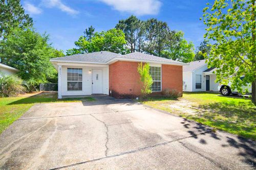 8931 Forest Oak Dr, Pensacola, FL, 32506-5563 | Card Image