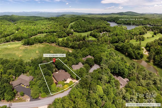 201 Kawani Ln, House other with 4 bedrooms, 4 bathrooms and null parking in Brevard NC | Image 46