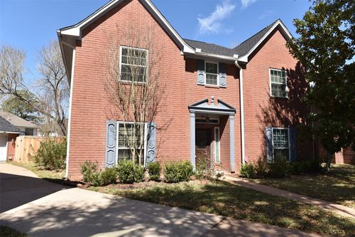 2822 Grants River Cir, Sugar Land, TX, 77479-1366 | Card Image