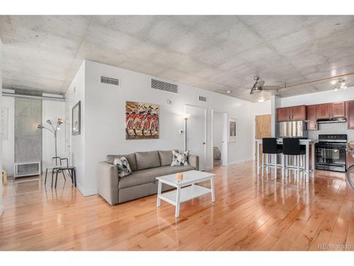 304-1475 Delgany St, Denver, CO, 80202-1652 | Card Image