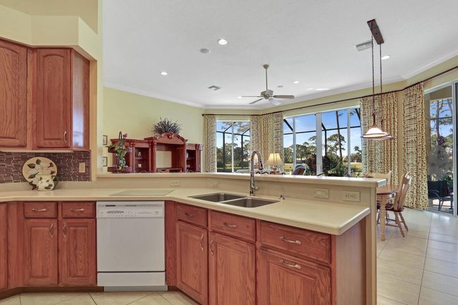 8115 Links Way, House other with 3 bedrooms, 3 bathrooms and null parking in Port St Lucie FL | Image 31