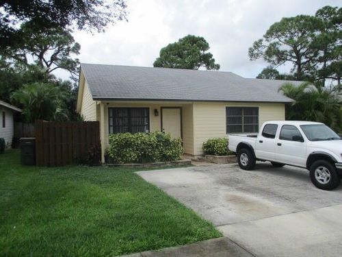 9077-9077 E Highland Pines Dr, Palm Beach Gardens, FL, 33418-5747 | Card Image