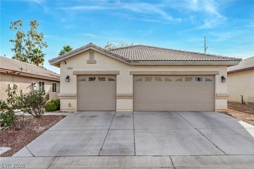 6443 Bobcat Ridge Ave, Las Vegas, NV, 89122-3612 | Card Image