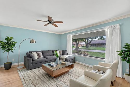 7920 W Manitoba Street, WEST ALLIS, WI, 53219 | Card Image