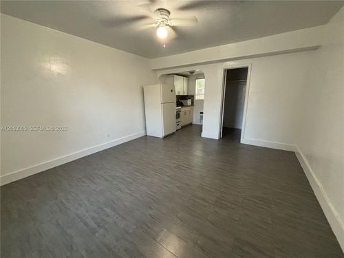 121-1843 Dewey St, Hollywood, FL, 33020-6091 | Card Image