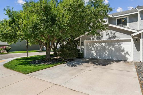 3079 N Ash Park Ln, Boise, ID, 83704-5713 | Card Image