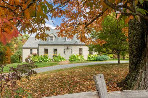 1196 Route 117, Sugar Hill, NH, 03586-4223 | Card Image