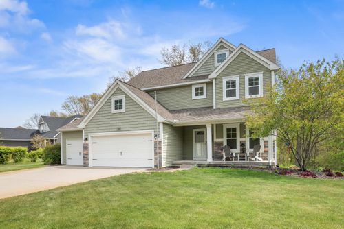 9384 Trafalgar Dr Se, Alto, MI, 49302-8901 | Card Image