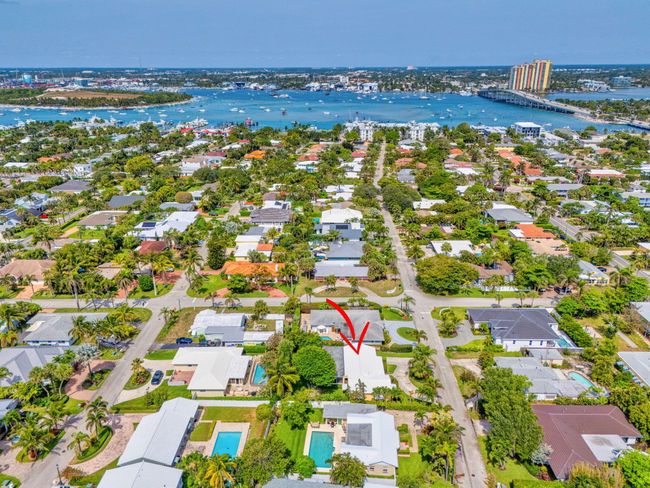 124 Sandal Ln, House other with 3 bedrooms, 2 bathrooms and null parking in Palm Beach Shores FL | Image 40