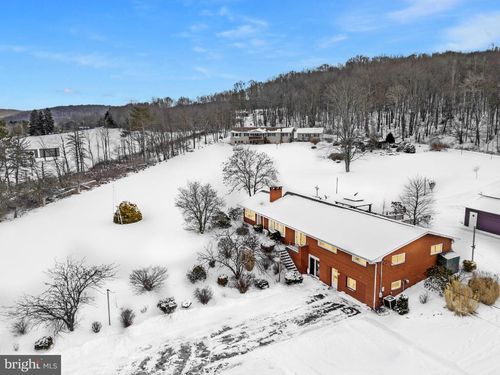 1060 Spring St, Houtzdale, PA, 16651-1716 | Card Image