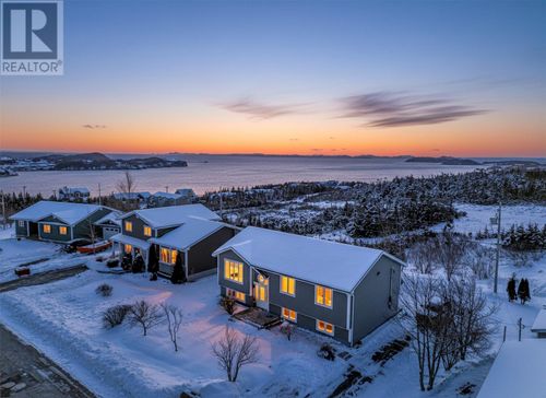 29 Haystack Avenue, Arnold's Cove, NL, A0B1N0 | Card Image