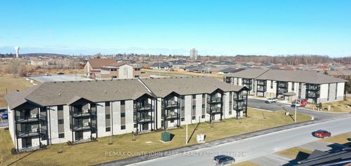 110-20 Hillside Meadow Dr, Quinte West, ON, K8V0J7 | Card Image