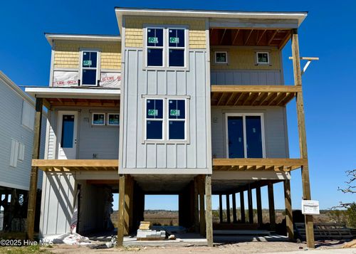 107 S Boca Bay Ln, Surf City, NC, 28445-7049 | Card Image